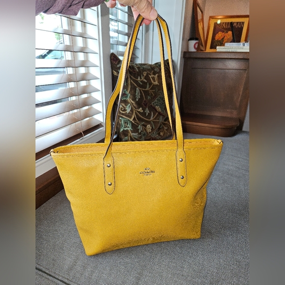 Coach Handbags - Coach City Zip Tote F58846 – Yellow Pebbled Leather